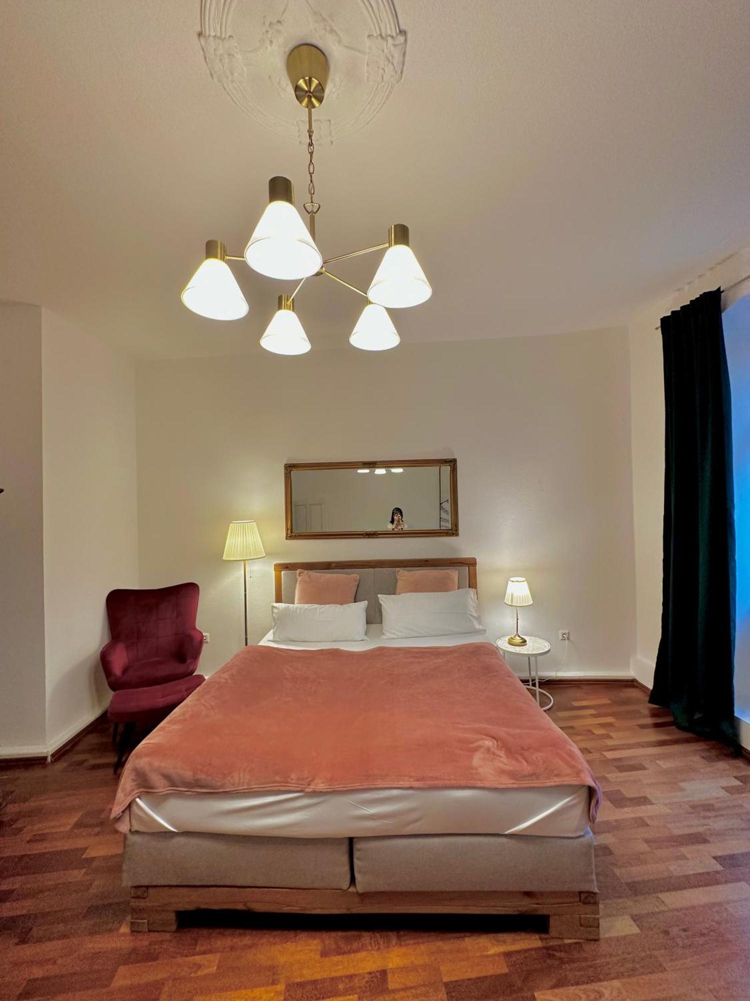 Hirsch Appartements Baden-Baden Bagian luar foto